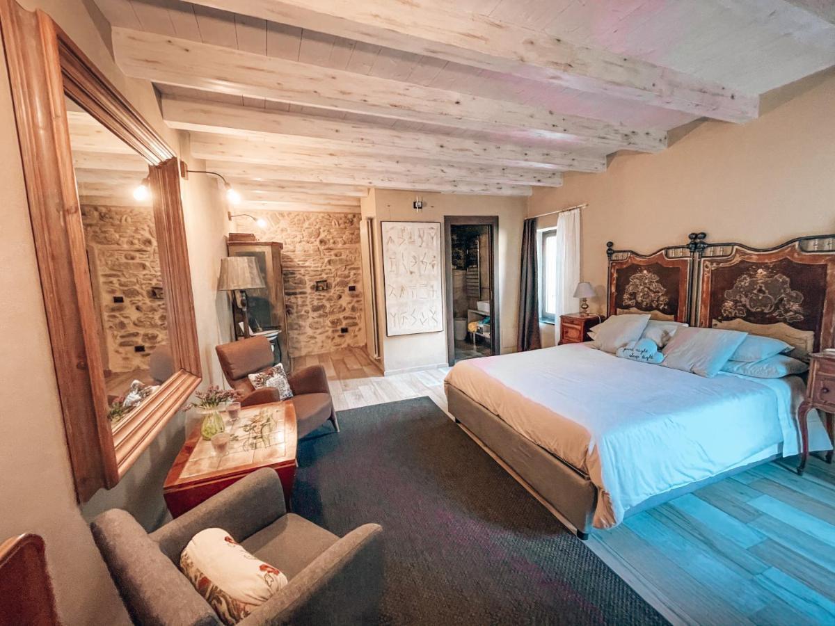 Bed and Breakfast Talking Stones Дольчеаккуа Экстерьер фото